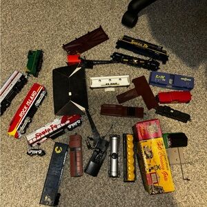 HO train parts lot